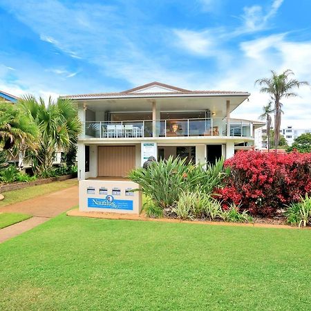 Nautilus Beachside Apartments Bargara Exterior photo